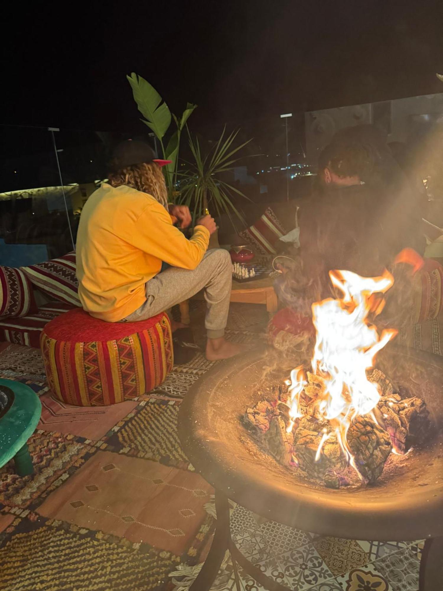Хостел Playa Del Sol Surf House Tamraght Экстерьер фото
