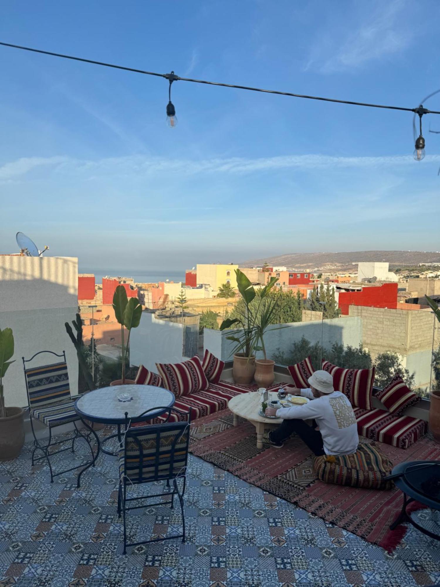 Хостел Playa Del Sol Surf House Tamraght Экстерьер фото