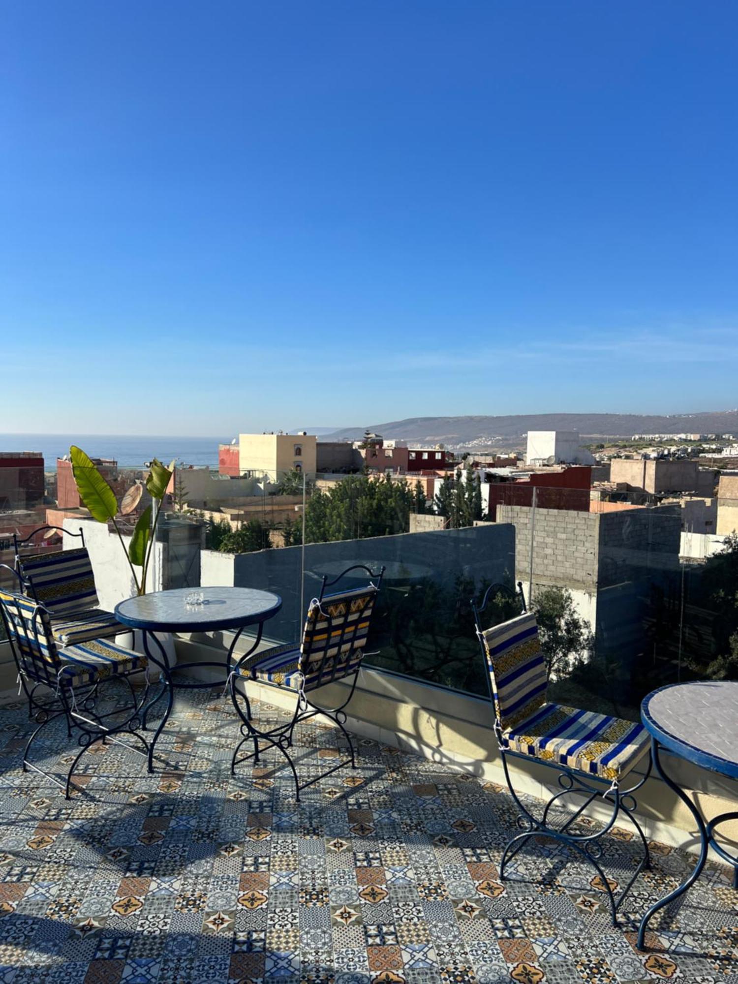 Хостел Playa Del Sol Surf House Tamraght Экстерьер фото