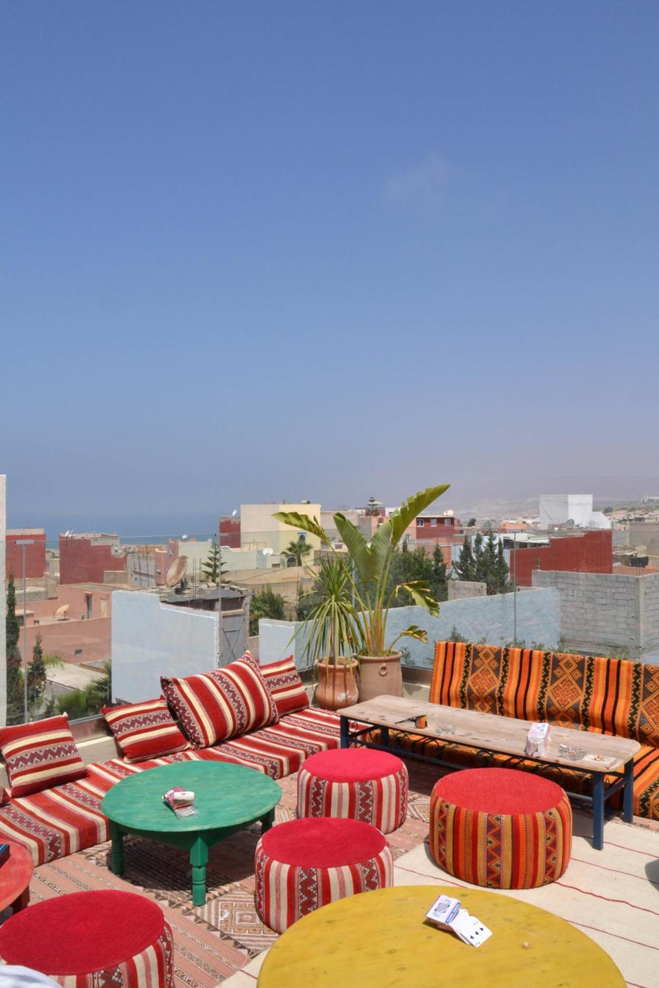 Хостел Playa Del Sol Surf House Tamraght Экстерьер фото